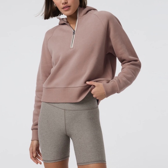 Vuori Tops - Vuori Restore Half Zip Hoodie~ size M